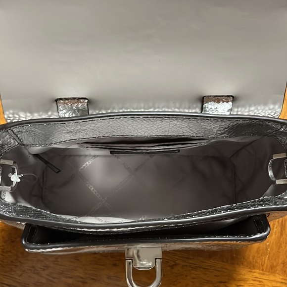 Michael Kors boots and purse set - Picture 4 of 7